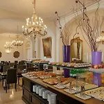 Anglo American Hotel Florence Curio Collection By Hilton