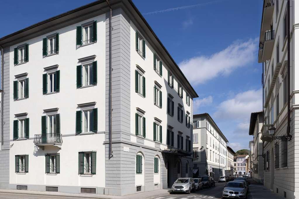 Anglo American Curio Collection By Hilton Florencia