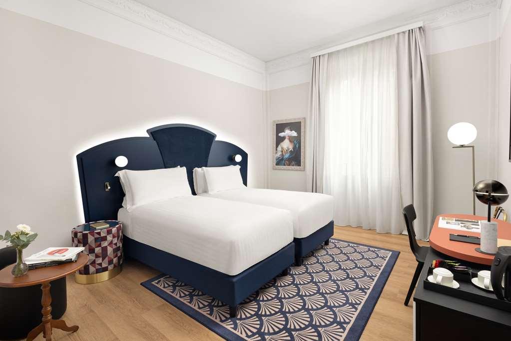 Anglo American Curio Collection By Hilton 4* Florencia