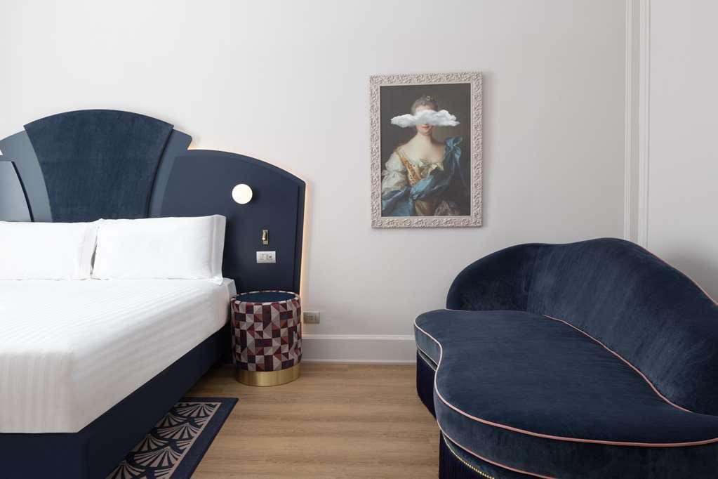 Anglo American Curio Collection By Hilton Hotel