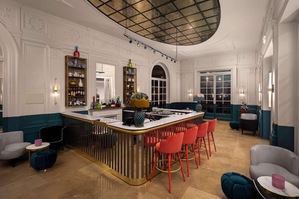 Anglo American Curio Collection By Hilton 4* Florencia