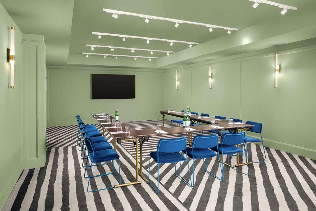 Anglo American Curio Collection By Hilton