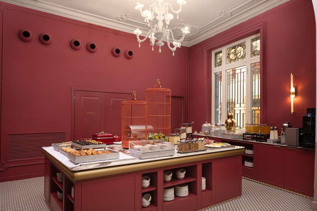 Anglo American Curio Collection By Hilton Hotel 4*