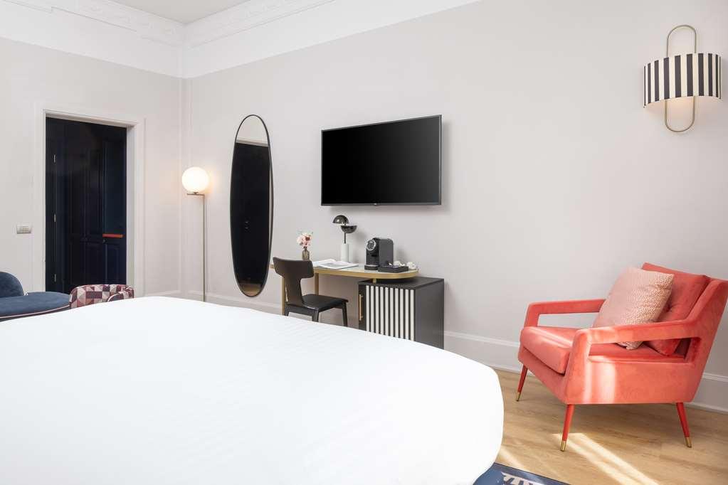 Anglo American Curio Collection By Hilton 4*